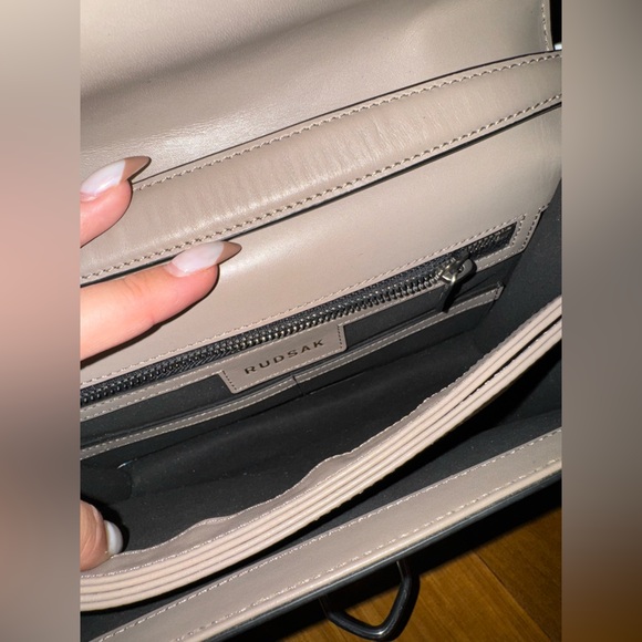 Rudsak Beige Leather Chain Bag - Picture 3 of 4